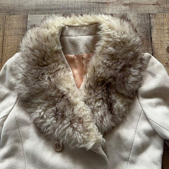 Vintage Mr. Fred Ivory Wool Blend Double-Breasted Coat With Faux Fur Collar Belt - Picture 8 of 9